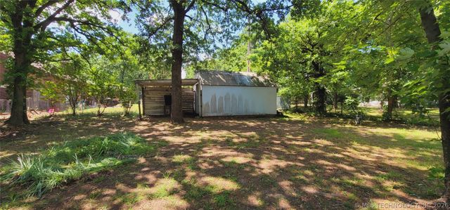 417377 Bridgeport Road, Eufaula, OK 74432