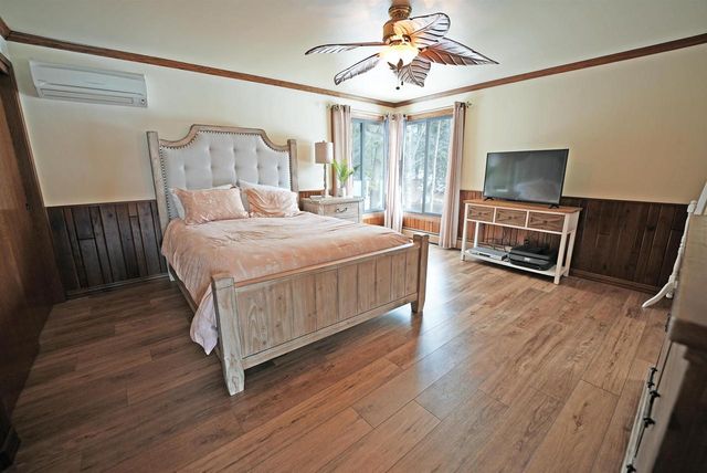 5454 NORWAY DRIVE, Pulaski, WI 54162