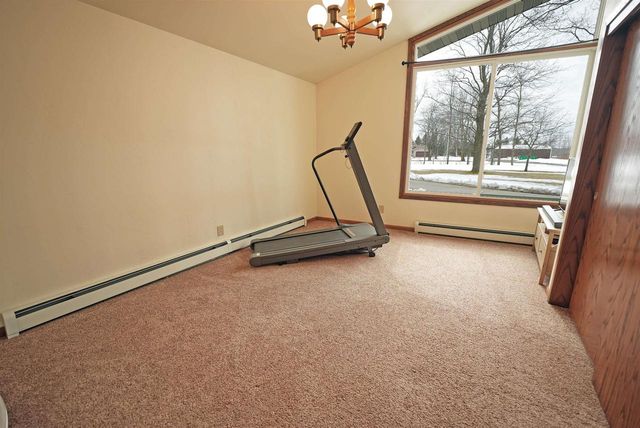 5454 NORWAY DRIVE, Pulaski, WI 54162