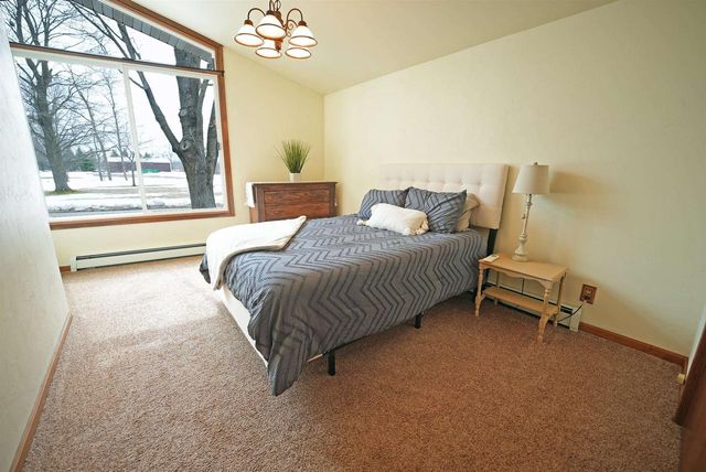 5454 NORWAY DRIVE, Pulaski, WI 54162