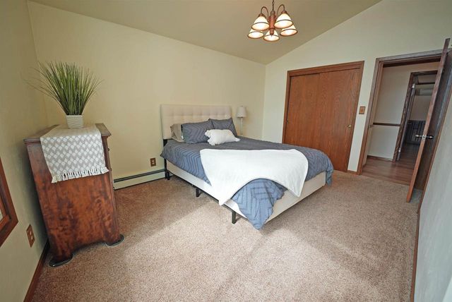 5454 NORWAY DRIVE, Pulaski, WI 54162