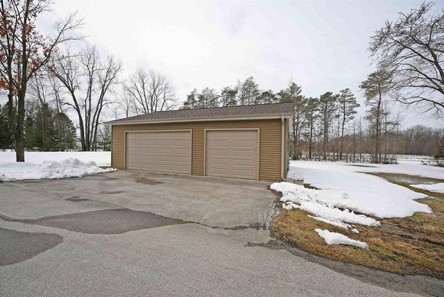 5454 NORWAY DRIVE, Pulaski, WI 54162