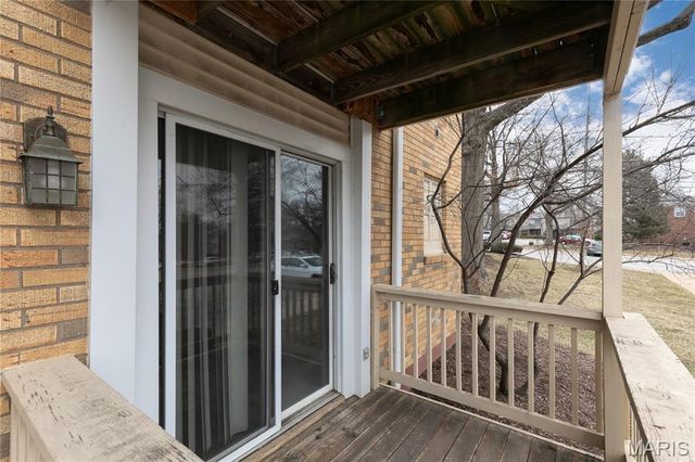 8901 Cardinal Terrace, St Louis, MO 63144