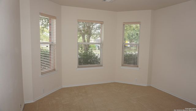 15619 Turfway, Selma, TX 78154