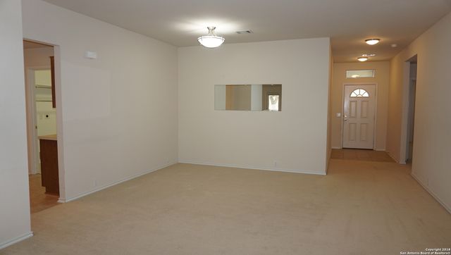 15619 Turfway, Selma, TX 78154