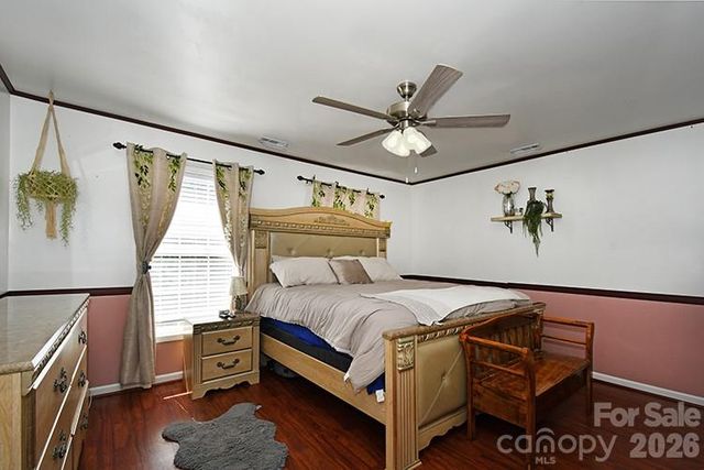235 Crystal Circle, Mooresville, NC 28117