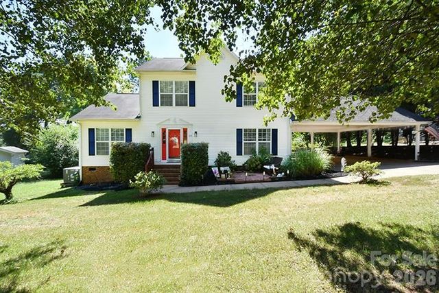 235 Crystal Circle, Mooresville, NC 28117