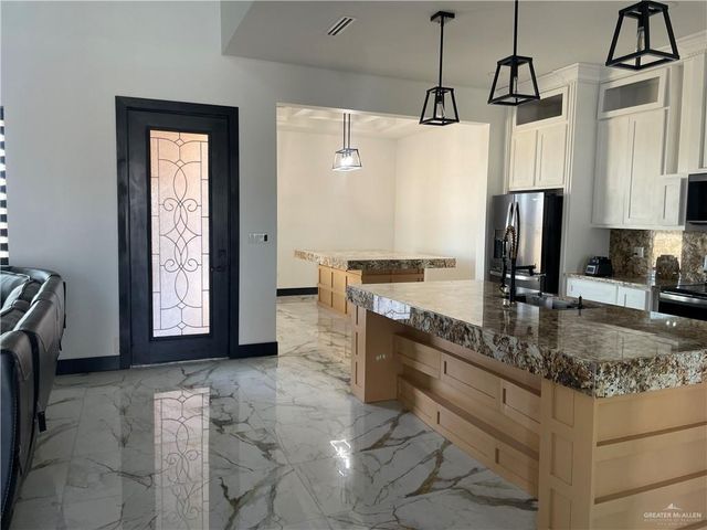 2607 Coywolf Lane, Mission, TX 78574