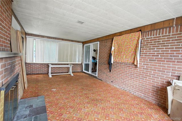 34728 Somerset Street, Westland, MI 48186