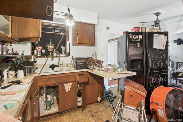 34728 Somerset Street, Westland, MI 48186