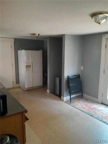 1722 Valley Drive, Syracuse, NY 13207