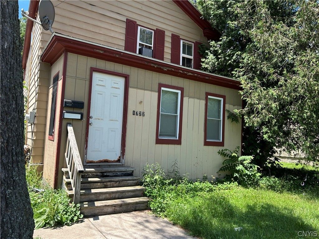 1722 Valley Drive, Syracuse, NY 13207