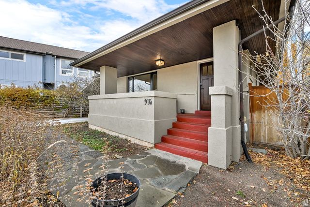 915 S PARK ROW ST, Salt Lake City, UT 84105