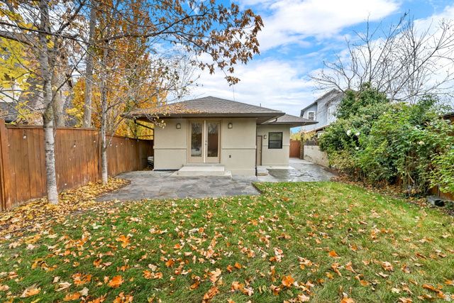 915 S PARK ROW ST, Salt Lake City, UT 84105