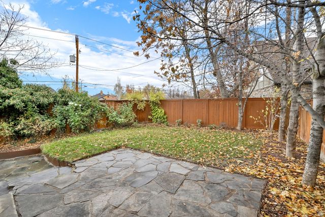 915 S PARK ROW ST, Salt Lake City, UT 84105