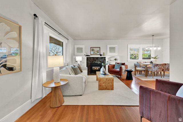 915 S PARK ROW ST, Salt Lake City, UT 84105