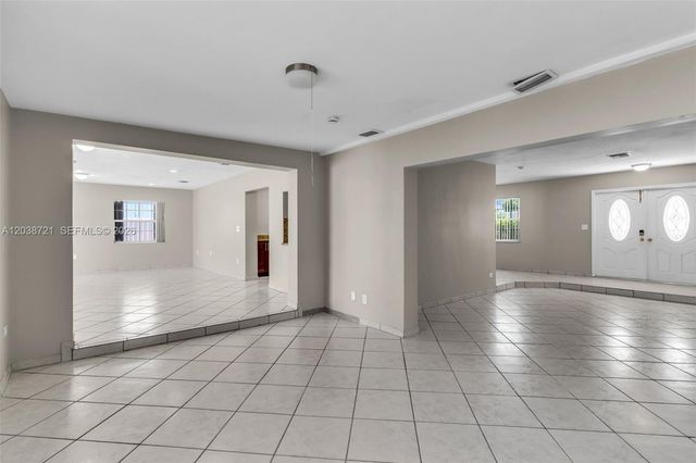 1720 SW 98th Ct, Miami, FL 33165