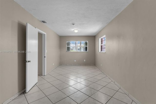 1720 SW 98th Ct, Miami, FL 33165