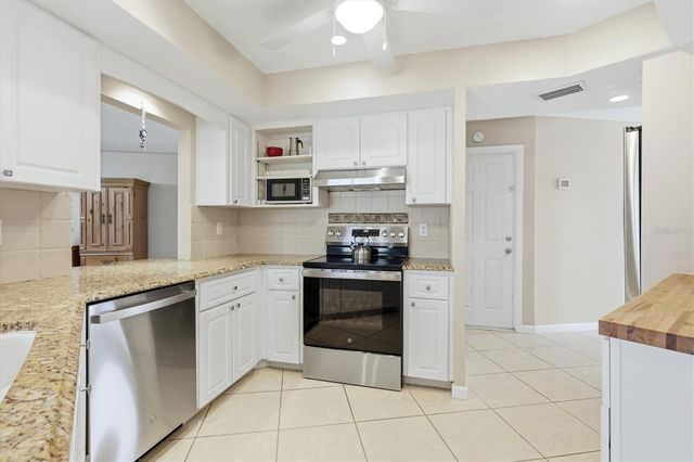 412 GIOVANNI DRIVE, Nokomis, FL 34275