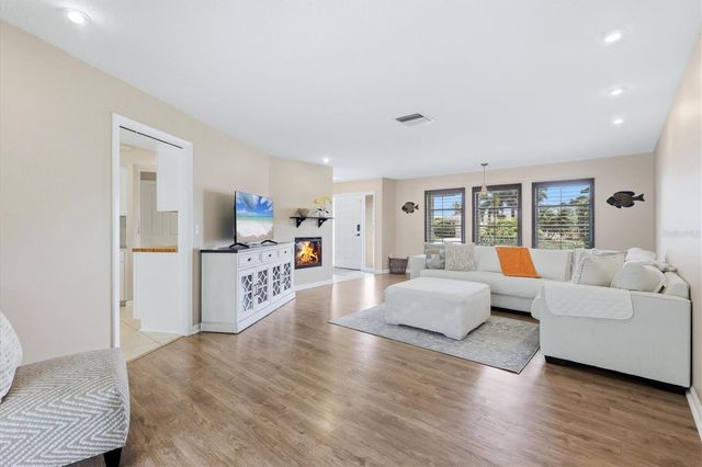 412 GIOVANNI DRIVE, Nokomis, FL 34275