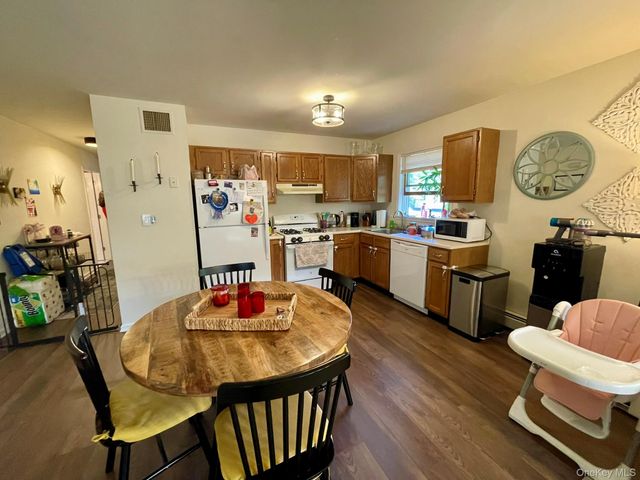 252 High Avenue 2, Nyack, NY 10960