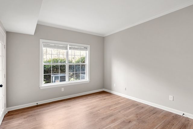 6820 Highway 70 S Apt 203, Nashville, TN 37221