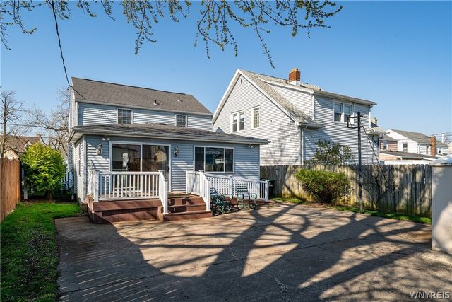 207 Zimmerman Boulevard, Tonawanda, NY 14223