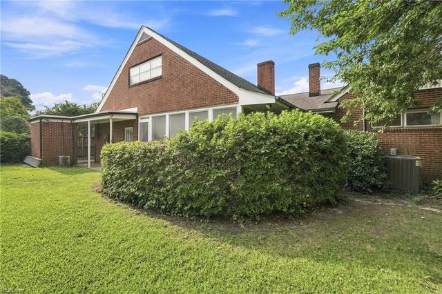 412 Talbot Hall RD, Norfolk, VA 23505
