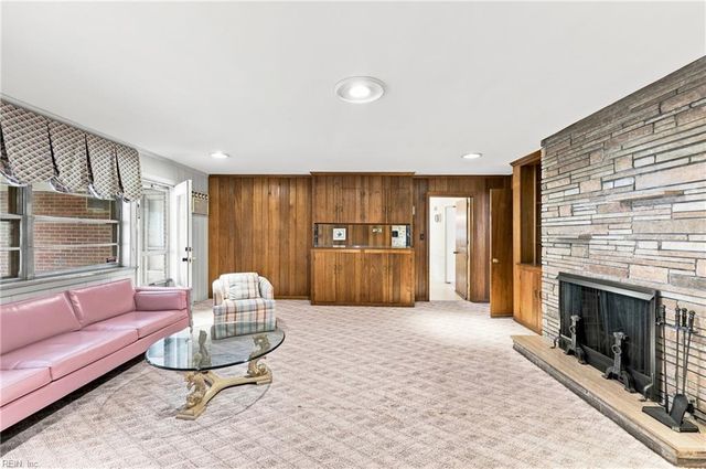 412 Talbot Hall RD, Norfolk, VA 23505