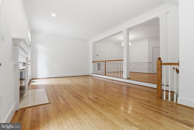 9986 FOXBOROUGH CIR, Rockville, MD 20850
