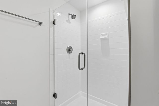 9986 FOXBOROUGH CIR, Rockville, MD 20850