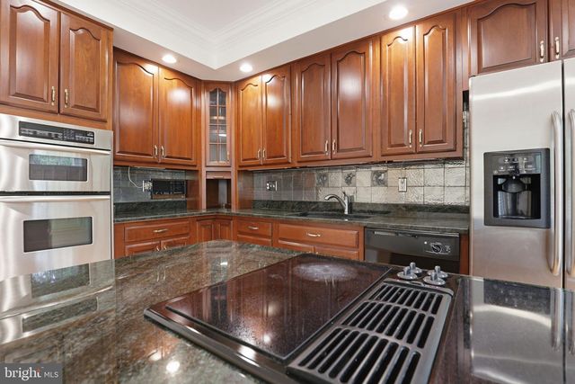 9986 FOXBOROUGH CIR, Rockville, MD 20850