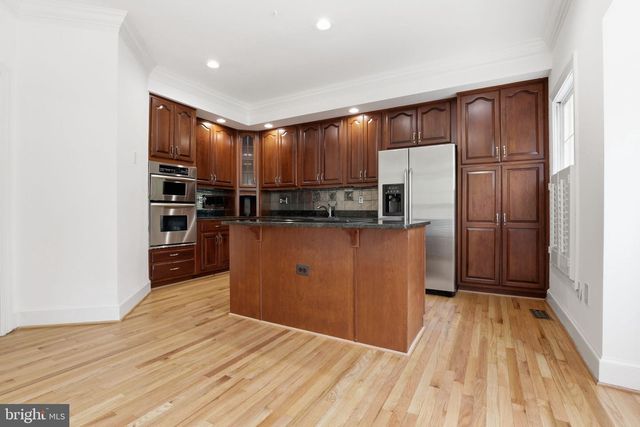 9986 FOXBOROUGH CIR, Rockville, MD 20850