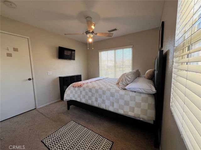 11617 Harvard Way, Yucaipa, CA 92399