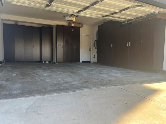 11617 Harvard Way, Yucaipa, CA 92399