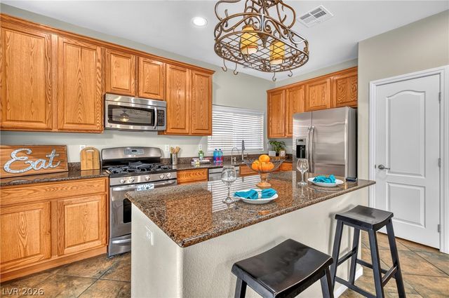 120 Sharp Edge Avenue, North Las Vegas, NV 89031