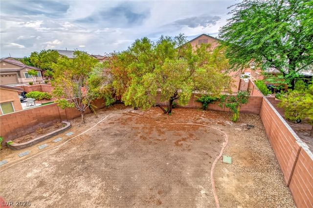 120 Sharp Edge Avenue, North Las Vegas, NV 89031