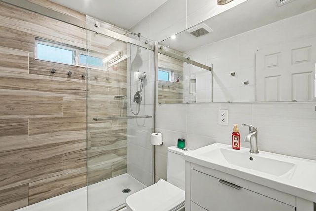 1038 W Cortland Avenue, Fresno, CA 93705