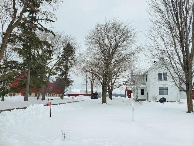 E9542 COUNTY ROAD I, Clintonville, WI 54929