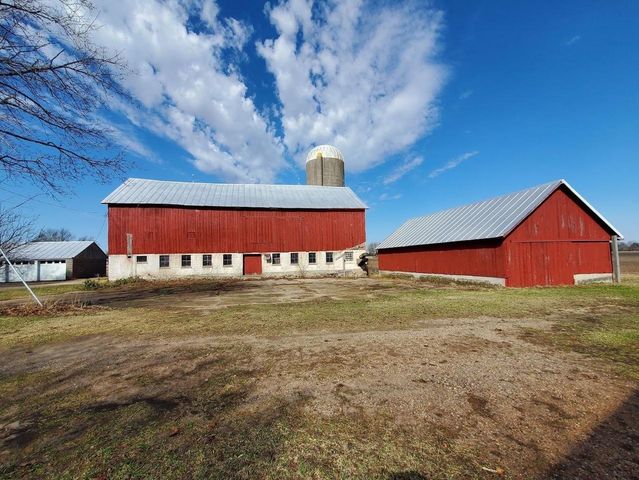 E9542 COUNTY ROAD I, Clintonville, WI 54929