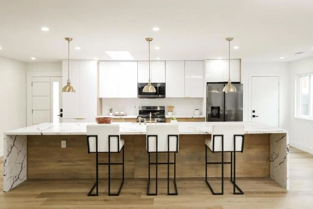 4380 Rolfe Road, San Diego, CA 92117