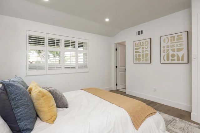 4380 Rolfe Road, San Diego, CA 92117