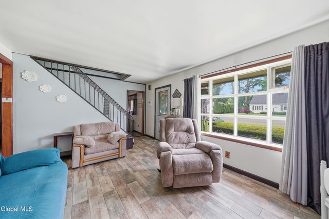 1156 Outer Drive, Rotterdam, NY 12303