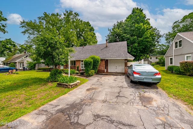 1156 Outer Drive, Rotterdam, NY 12303