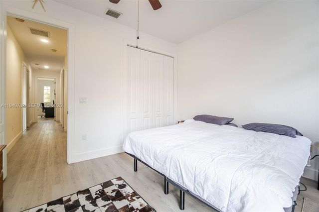 4414 Morgan Ln, Davie, FL 33328