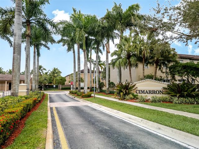 4414 Morgan Ln, Davie, FL 33328