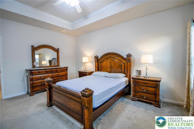 2396 cook Drive, Bethlehem Twp, PA 18045