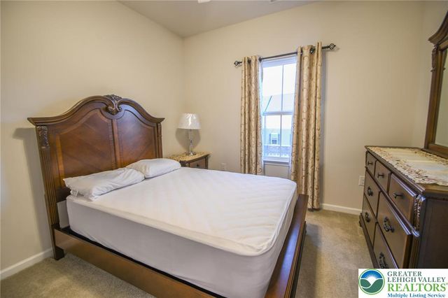 2396 cook Drive, Bethlehem Twp, PA 18045