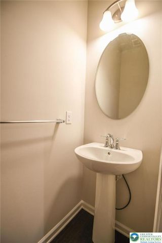 2396 cook Drive, Bethlehem Twp, PA 18045