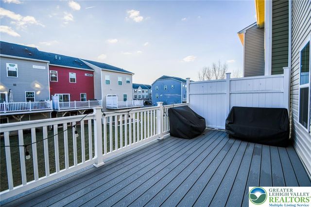 2396 cook Drive, Bethlehem Twp, PA 18045